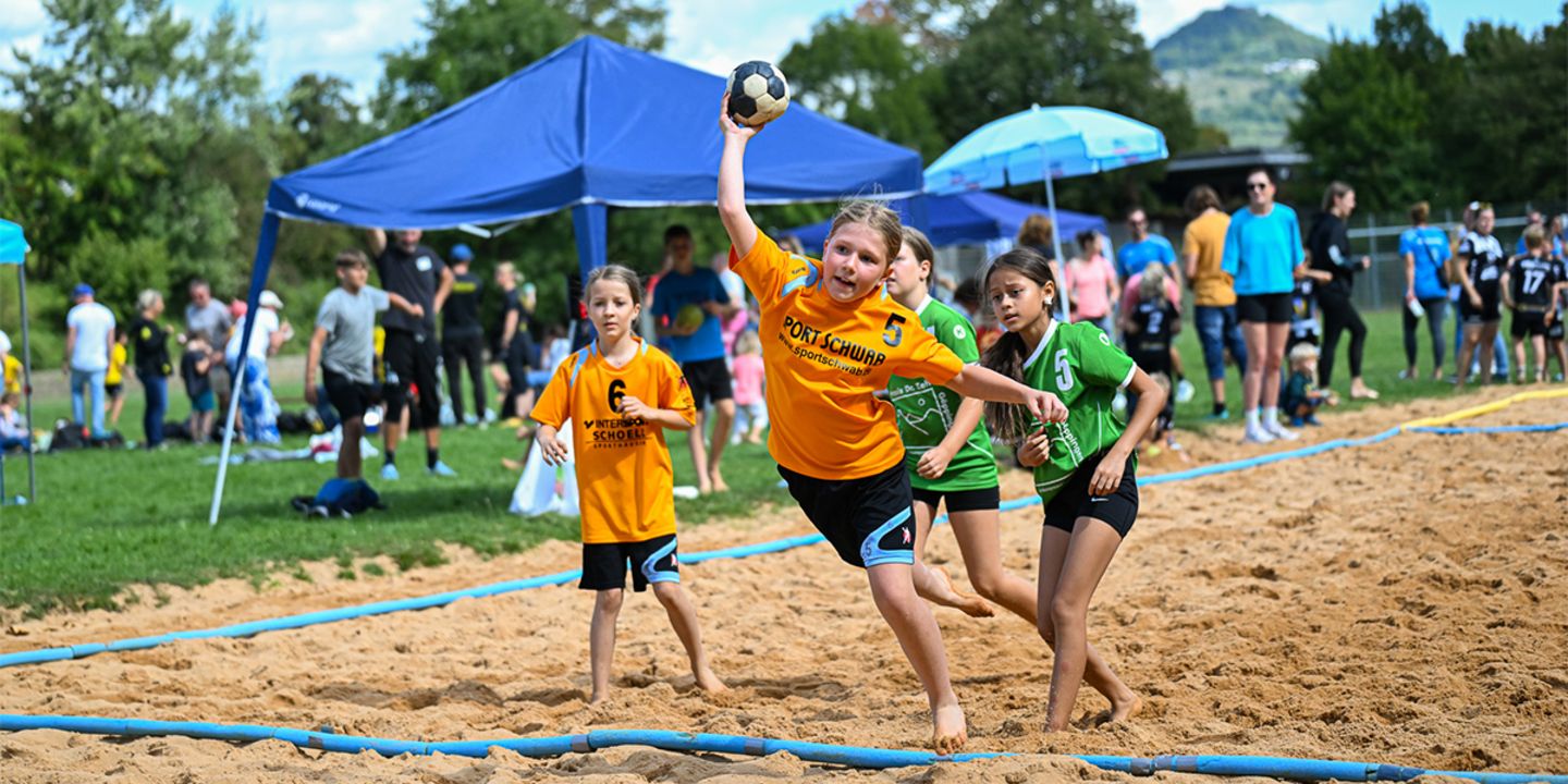 Blick auf den Sommer: Ausschreibungen für den Beach Handball