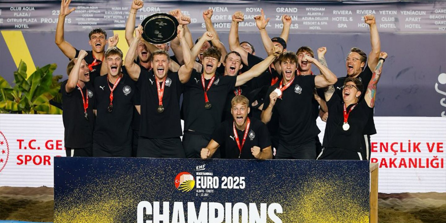 Beach-EM: Gold für Männer, Frauen sichern sich Bronze!