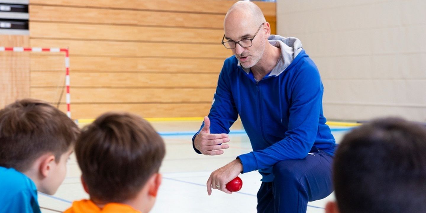 Handball im Sportunterricht: Fortbildung für Grundschullehrkräfte
